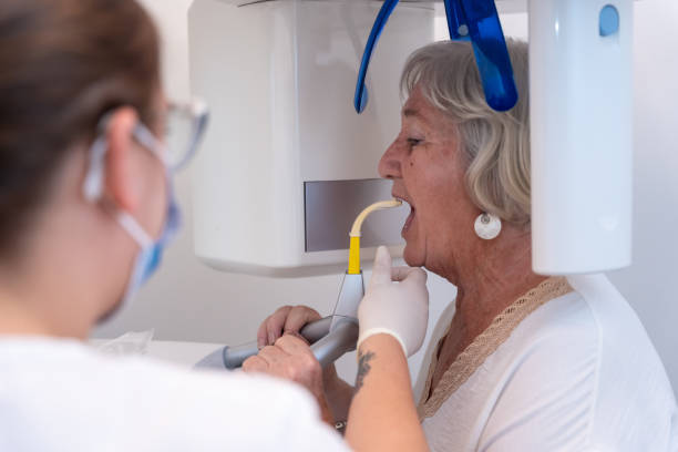 Best Emergency Tooth Extraction in Elm Springs, AR